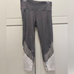 Athleta Color Block Salutation 7/8 Tight